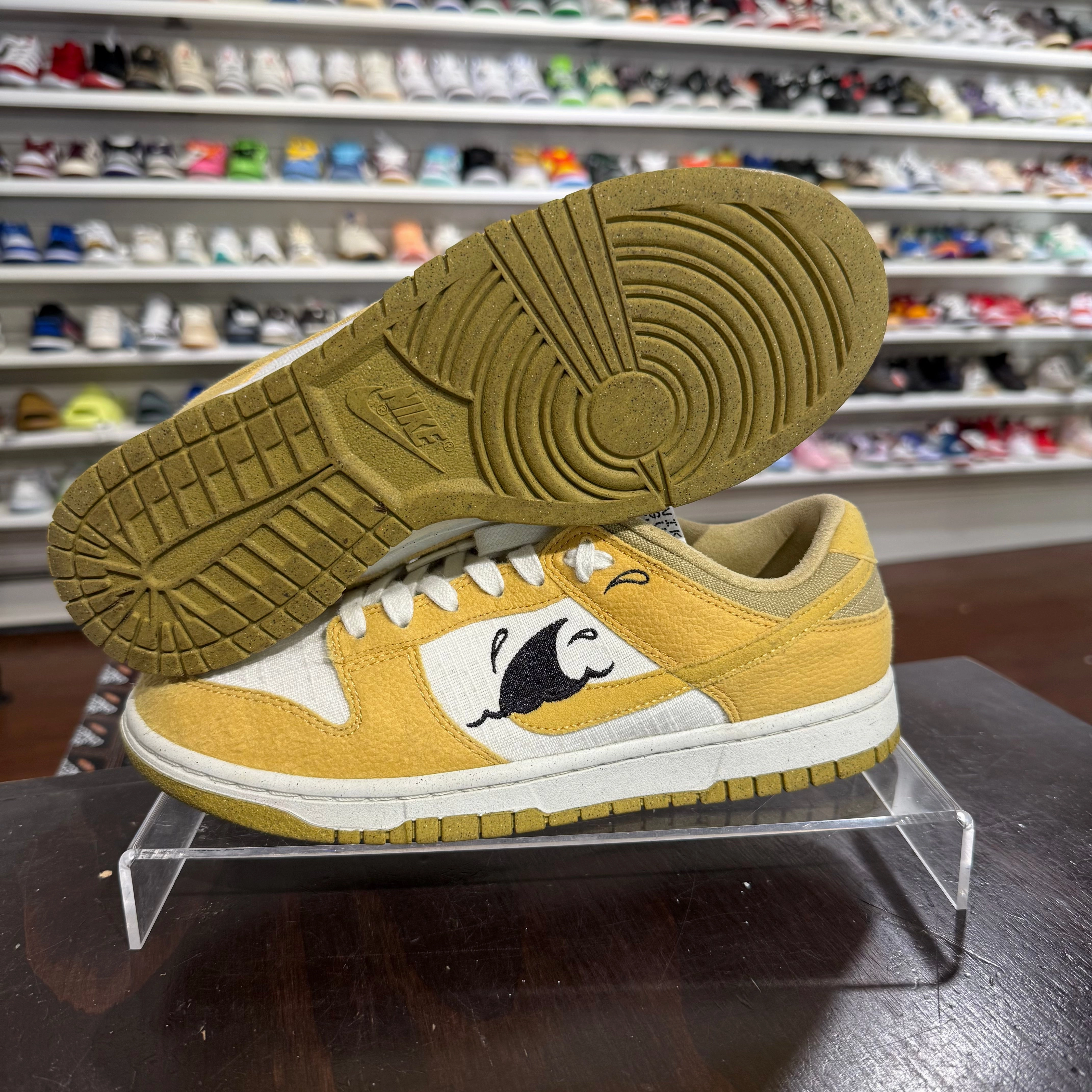 *USED* Nike Dunk Run Club Sun Club Wheat (Size 8) Nike Huarache Baseball Turf Shoes