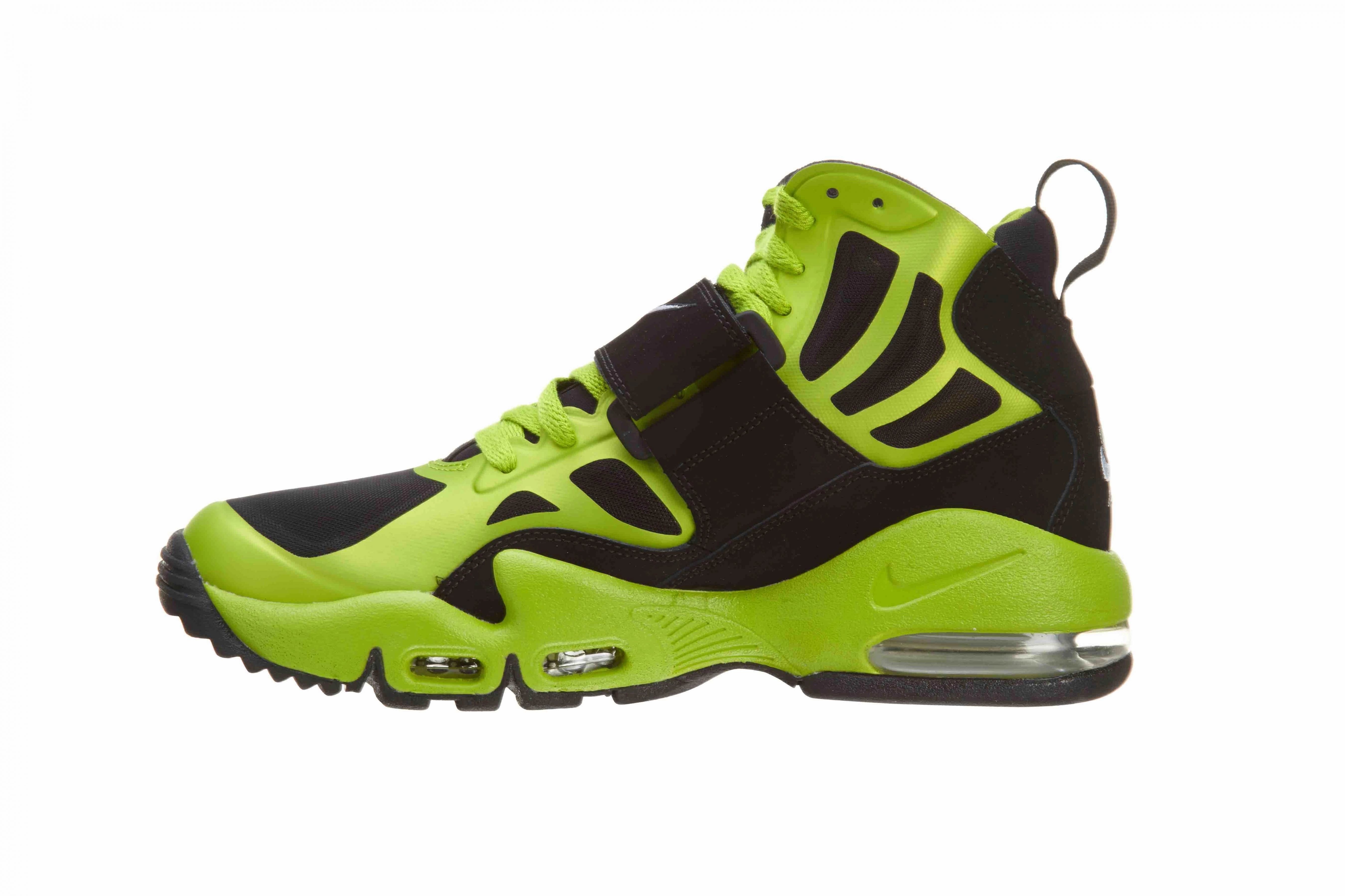 Nike Mens Air Max Express Style : 525224 Nike Tiempo Turf Shoes