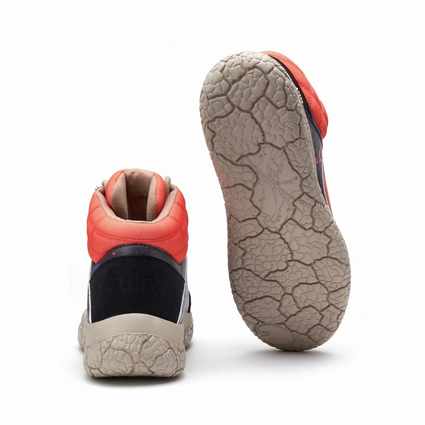 Passion Graffiti Bardenas II Men For Walking Waterproof Walking