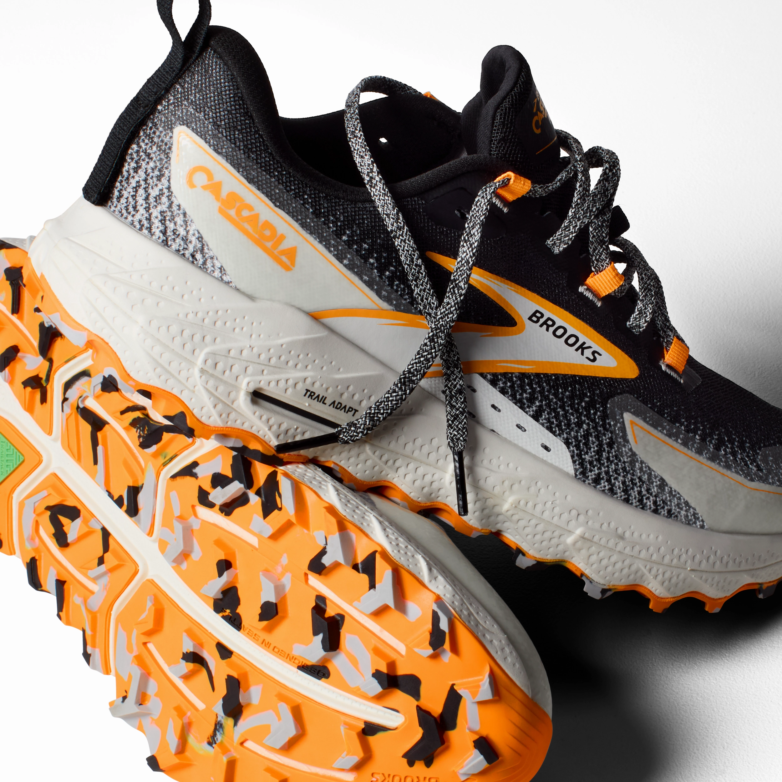 Brooks Cascadia 18 | Black / Blue Wash / Orange | Mens Trail Stability Shoes