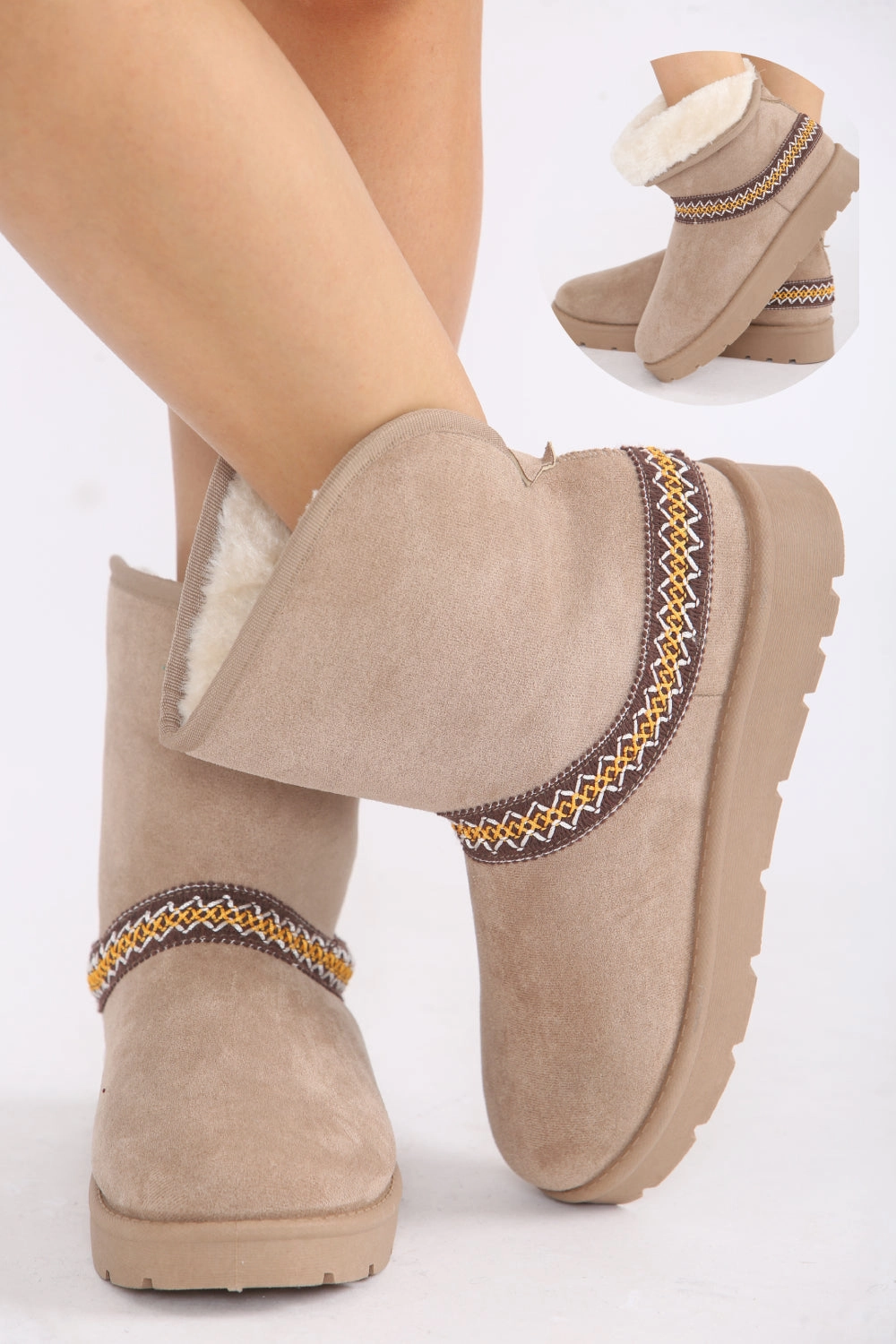 Western Boots Size 12 CAMEL FOLD OVER EMBROIDED AZTEC DETAIL FULLY FUR LINED BOOT (PACK B)