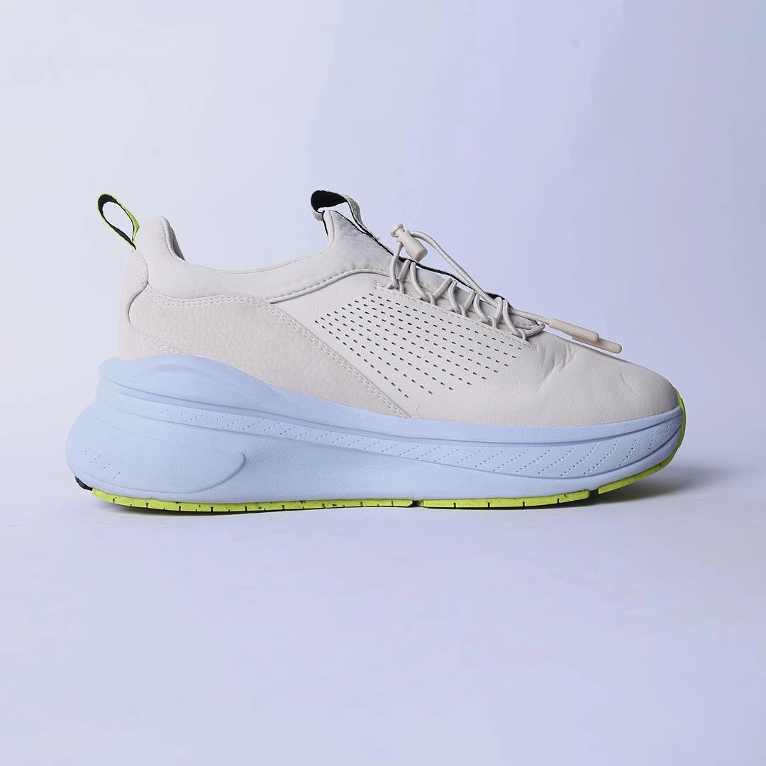 Best Walking Shoe For Supination Clove  - Men's Supercush Forte - Light Blue