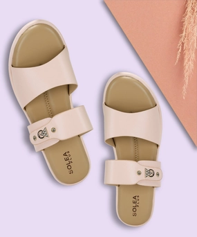 Paragon RK6026L Women Sandals | Casual & Formal Sandals | Stylish, Comfortable & Durable | For Daily & Occasion Wear Sherpa Sandals