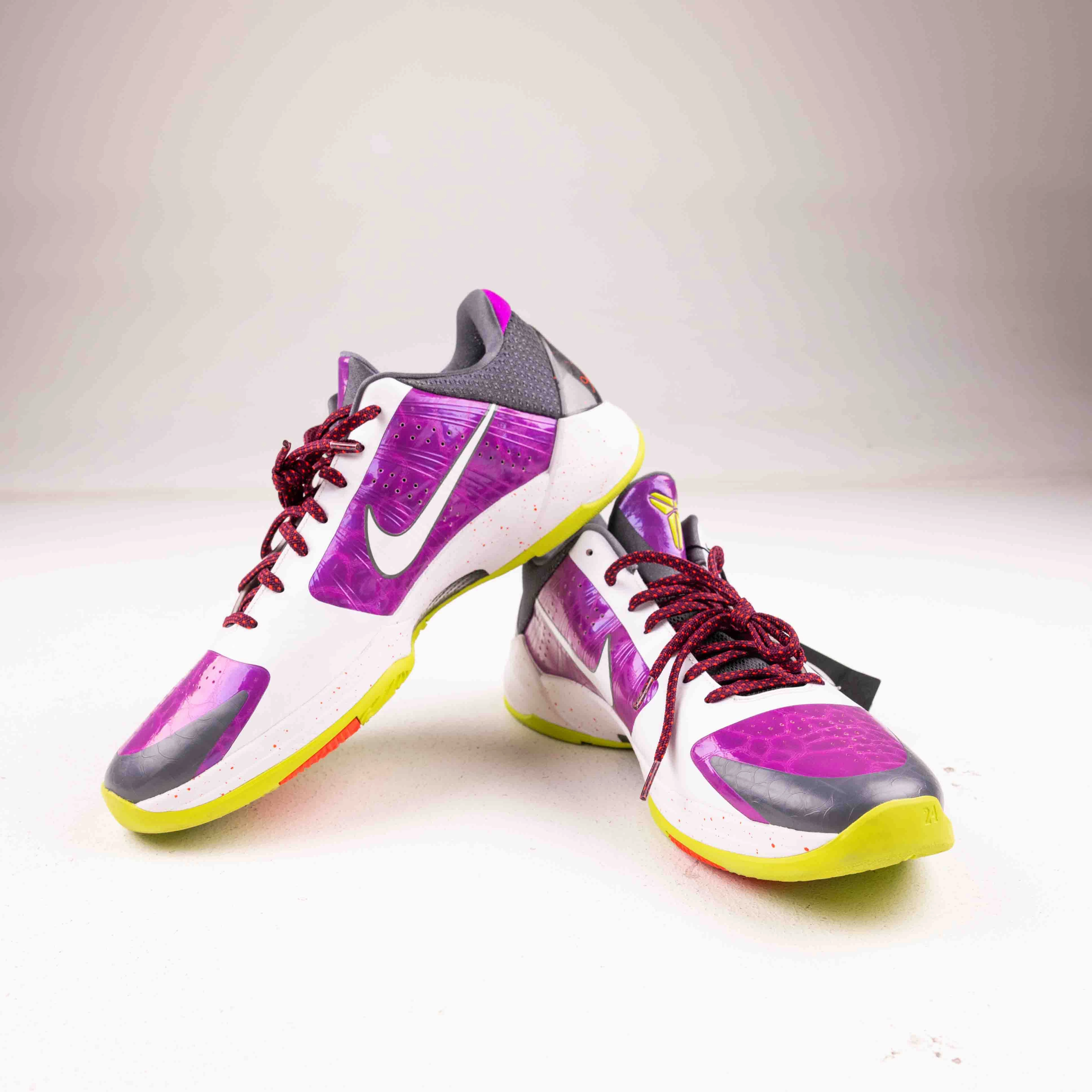 PROMO SAMPLE Kobe 5 Chaos (Game Worn) Devin Booker Nike Paul George Basketball Shoes