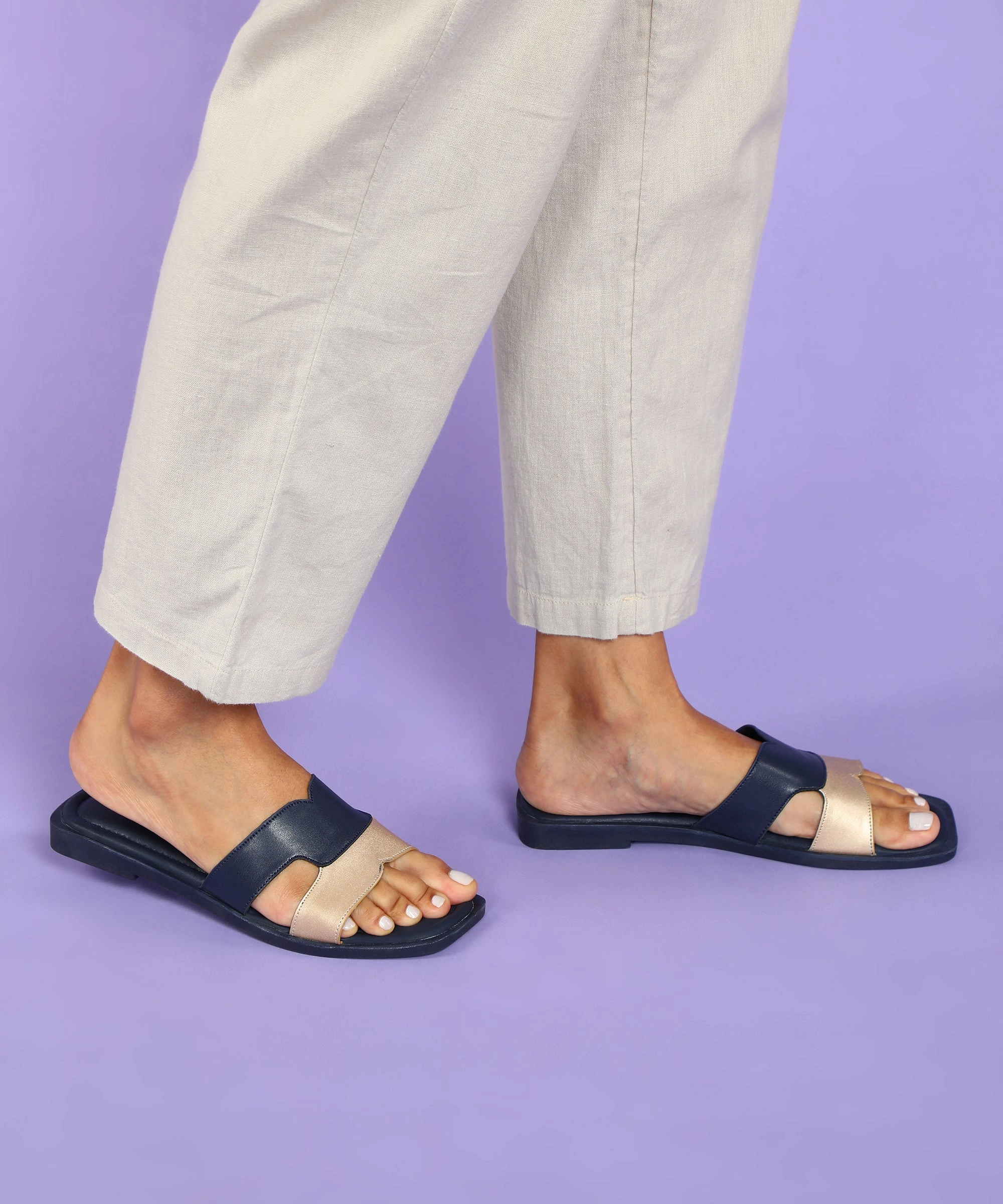 Sandals St.vincent Paragon RK6023L Women Sandals | Casual & Formal Sandals | Stylish, Comfortable & Durable | For Daily & Occasion Wear