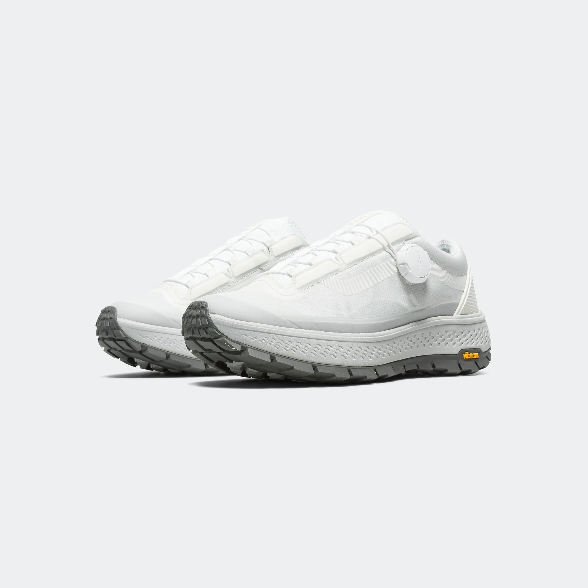 Old Skool 36 Trail Vibram - White/Grey Trail Running Shoes Canada