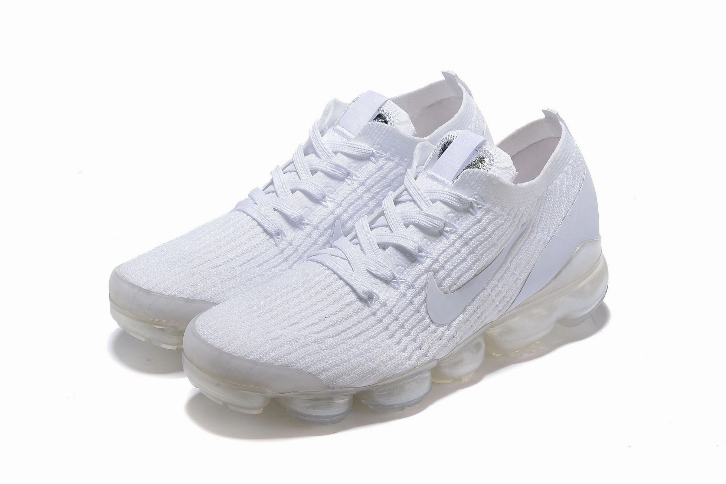 Nike White Shoes Nike Air Vapormax Flyknit 3 White Shoes Sneakers Men Sale Size US 7, 8, 8.5, 9, 10, 11