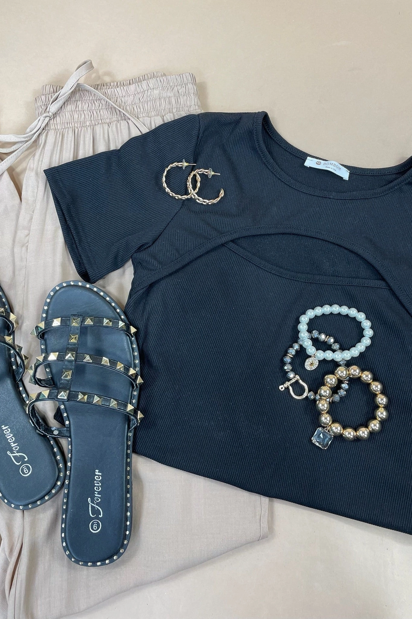 Eyes On The Prize- {Taupe, White & Black} Sandals w/ Gold Studs Alo Sandals