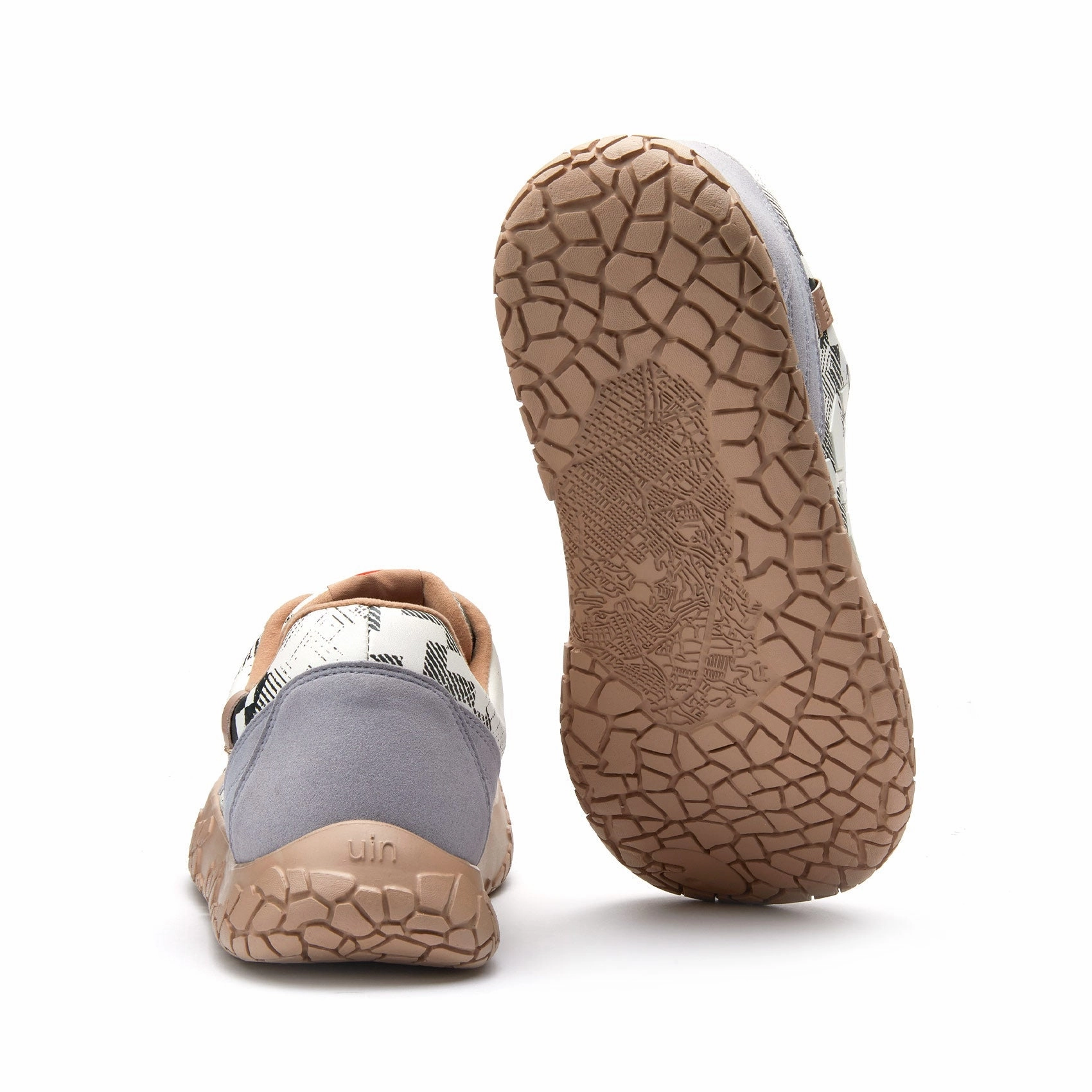 A Quiet Stone Road Trencads I Men Moon Walking