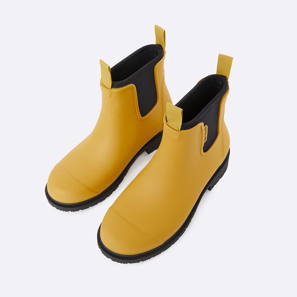Bobbi Wellington Boot // Mustard Yellow & Black Stample Rain Boots