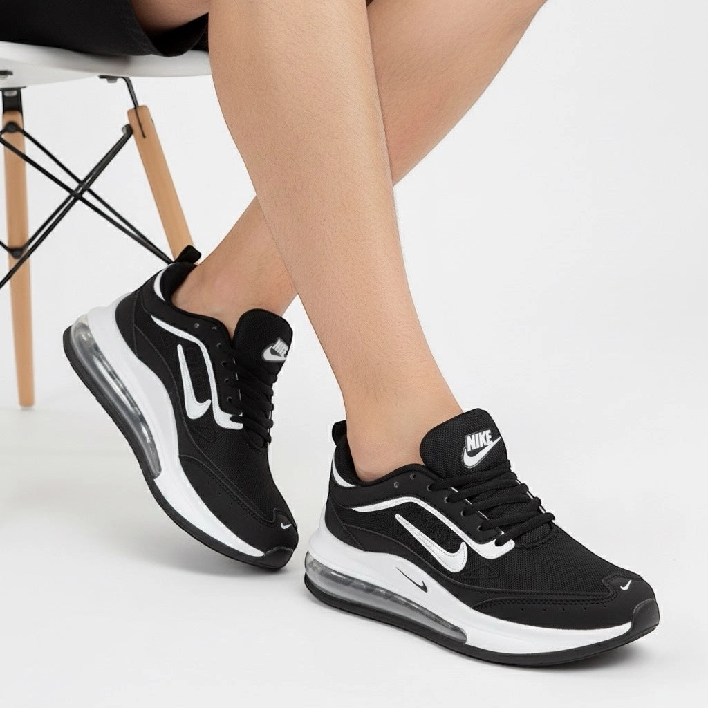 A49601 side tick Rainier Low Hiking Shoes