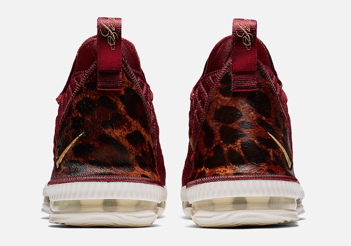 LeBron 16 King Basketball Shoes Basketball Shoes Manufacturer