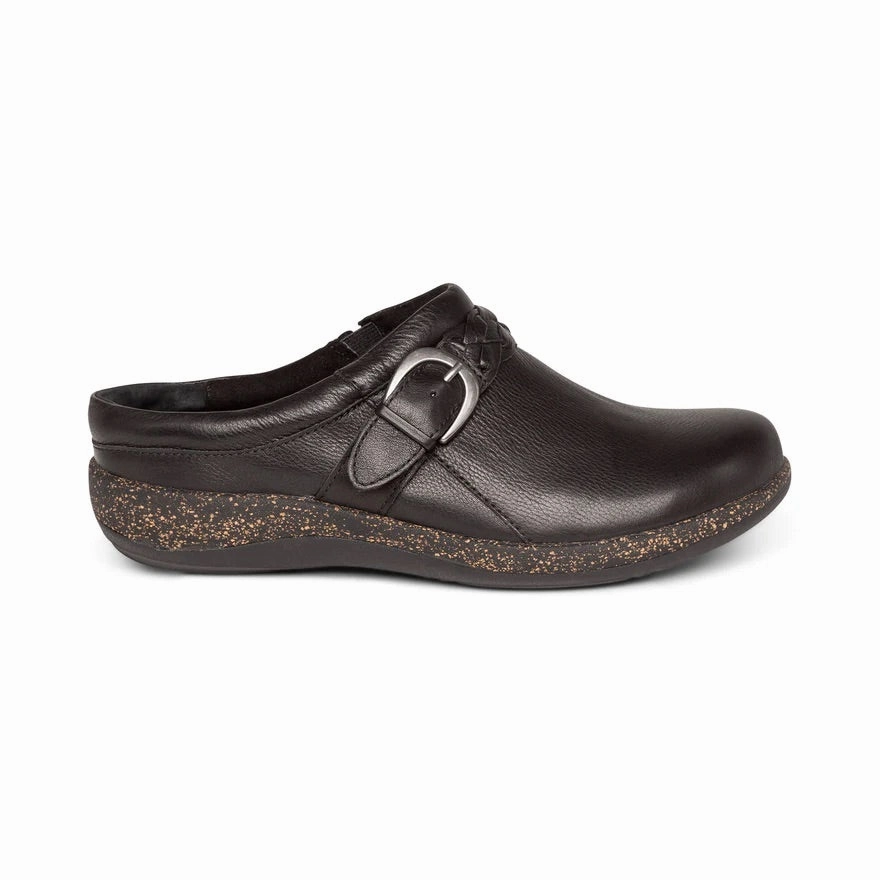 Libby - Black Vent Clogs