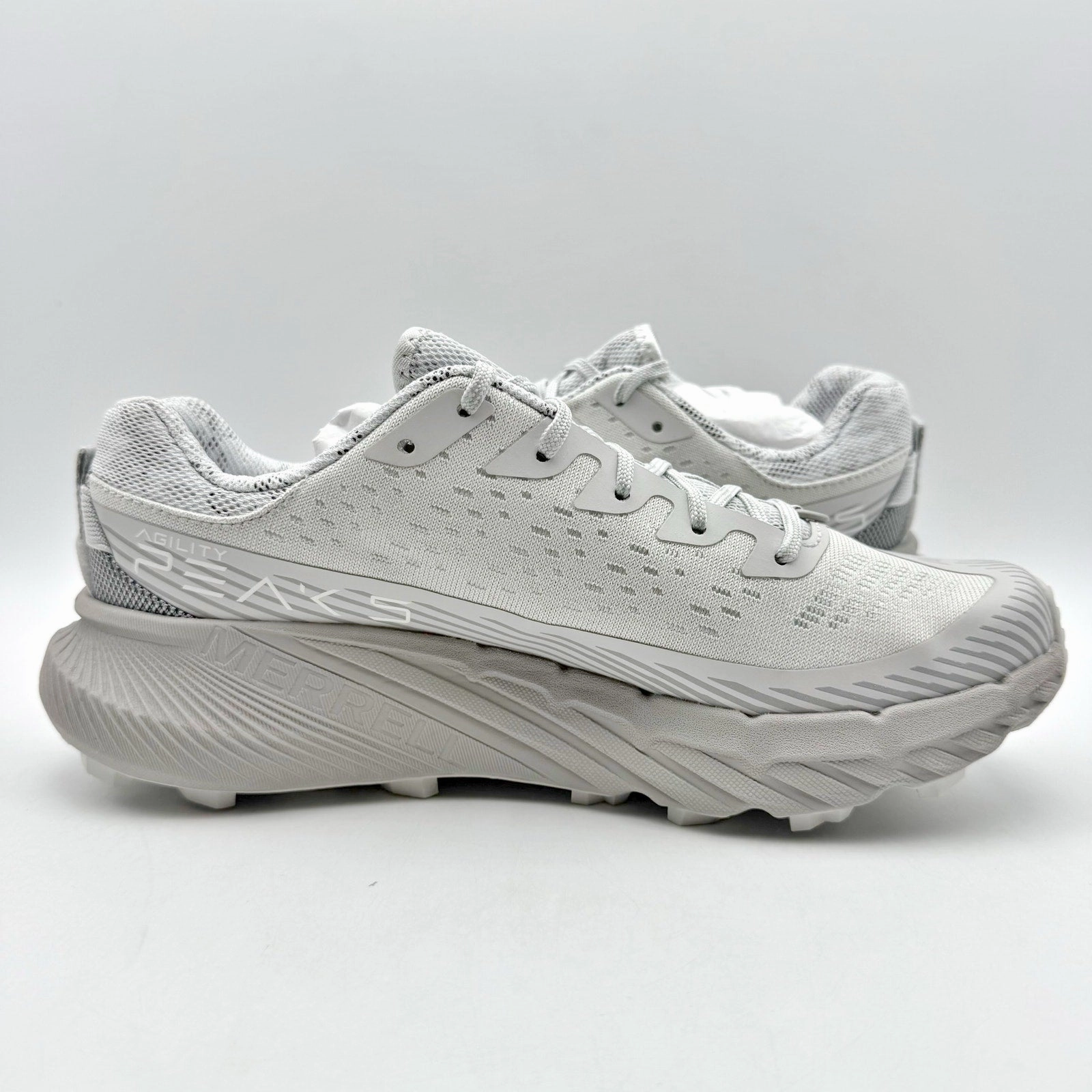 Merrell Womens Agility Peak 5 Trail Running Sneaker US 8.5 M Gray Athletic NIB Good Running Shoes For Trails