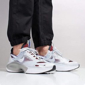 Nike First Shoe Nike N110 D/MS/X Signal Flyknit Shoes