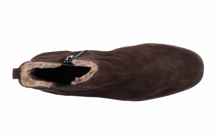 Br Bear Brown Elliott's Boots