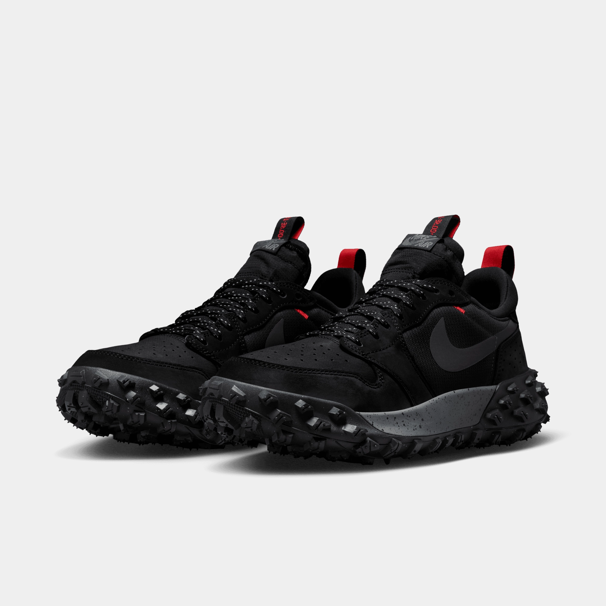 Choosing Trail Running Shoes Air Jordan 1 Element Low A/T Gore-Tex Black Challenge Red