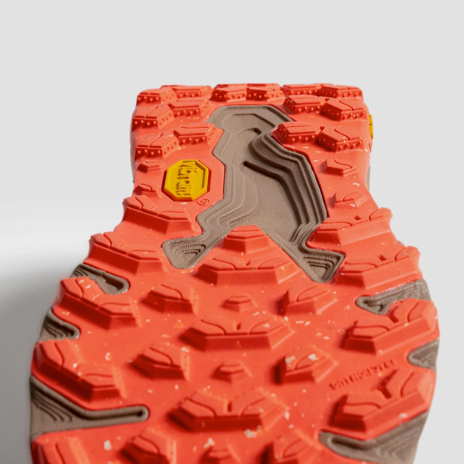 Women's Fresh Foam X Hierro v9 Trail Running Shoes Desert Clay / Urgent Red / Urgent Red Norda 001 Trail Running Shoes