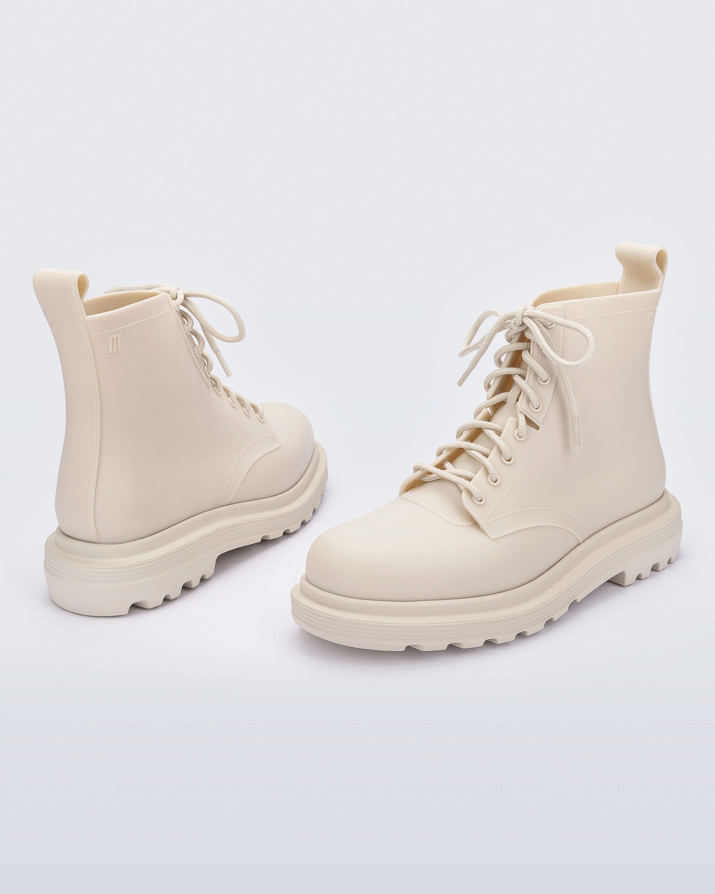 Coturno Hot Topic Combat Boots