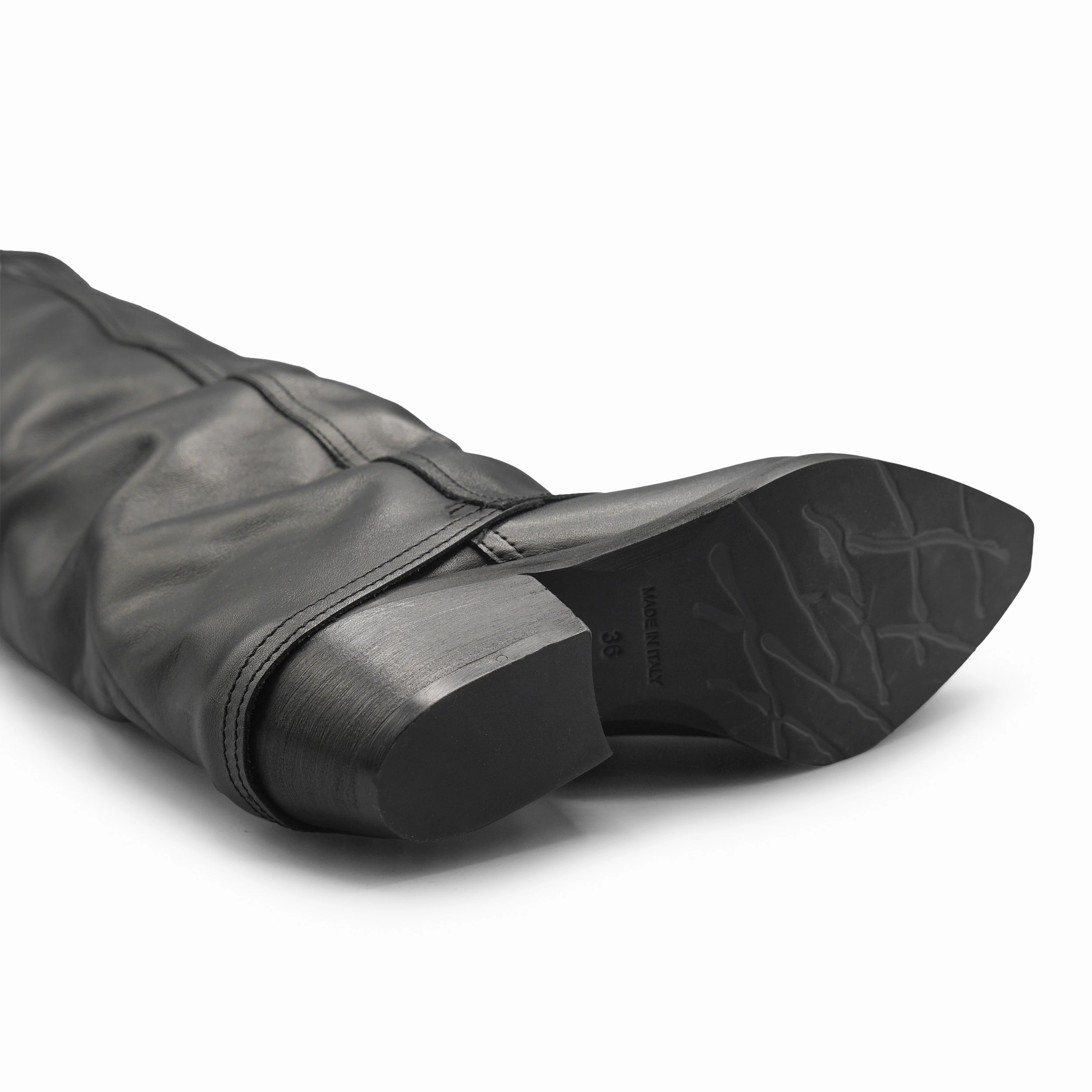 DX680 - Wrinkled Leather Knee High Flat Knee High Boot Outfits