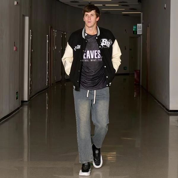 Rigorer AR Future 'Black/White'  [Z123460101-4] Top Rated Running Shoe