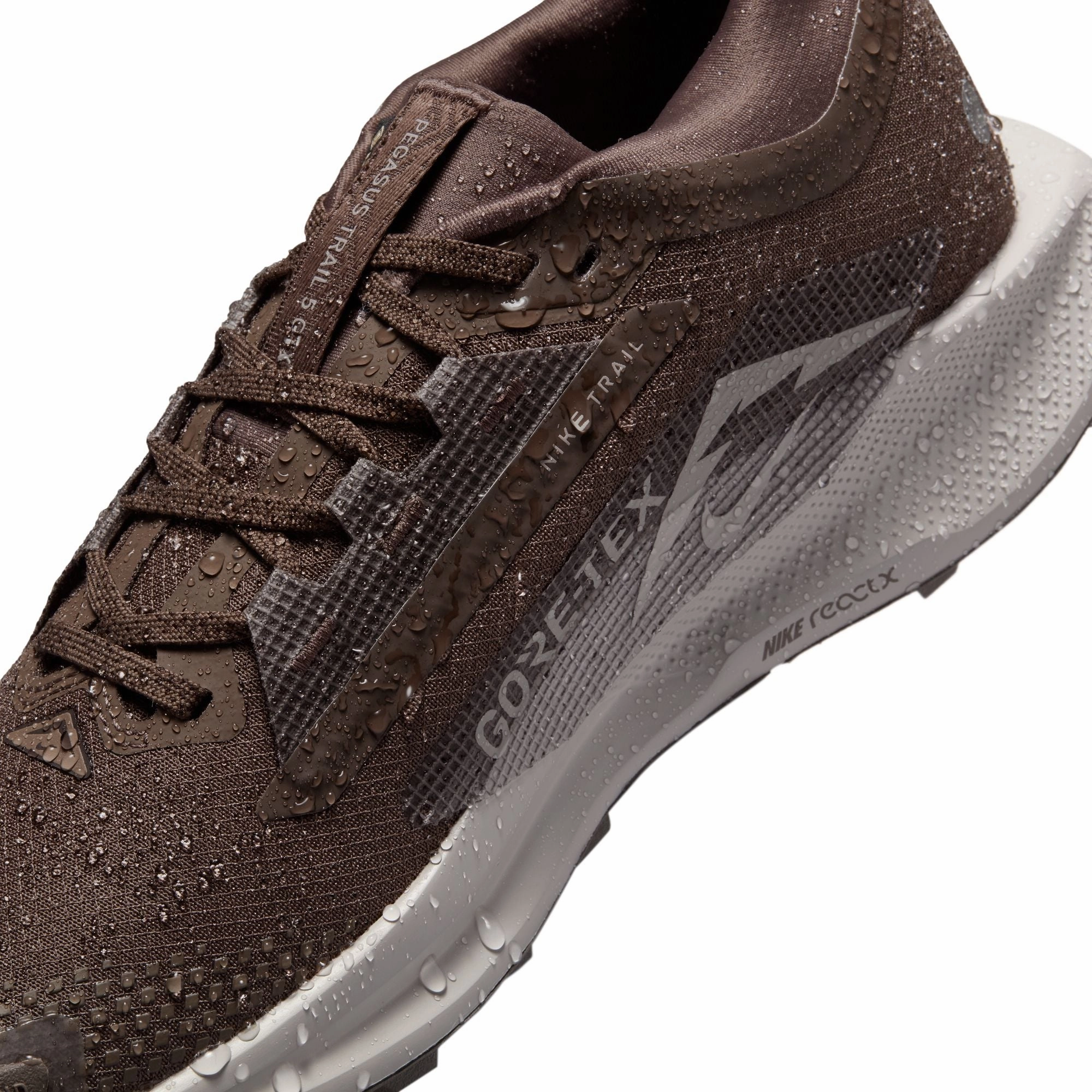 Womens React Pegasus Trail 5 GORE-TEX (012 - Ironstone/College Grey-Velvet Brown) Shoes