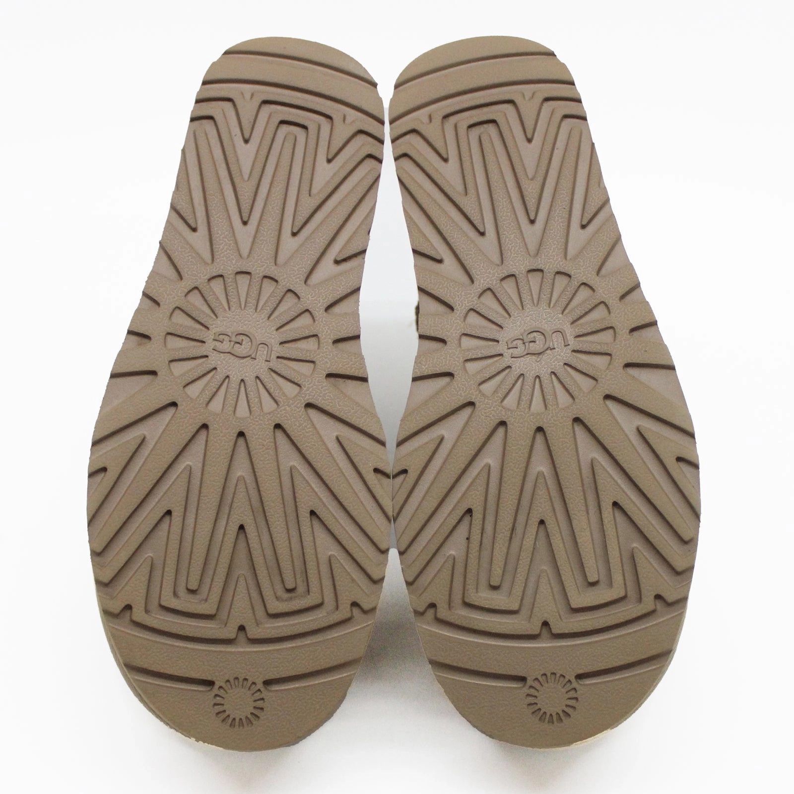 Cheap Lace Up Ankle Boots Ugg Classic Ultra Mini Platform Suede Women's Ankle Boots - UK 7 - US 9 Women - EU 40