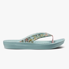 Women's Varsity Flip Cobb Hill Sandals