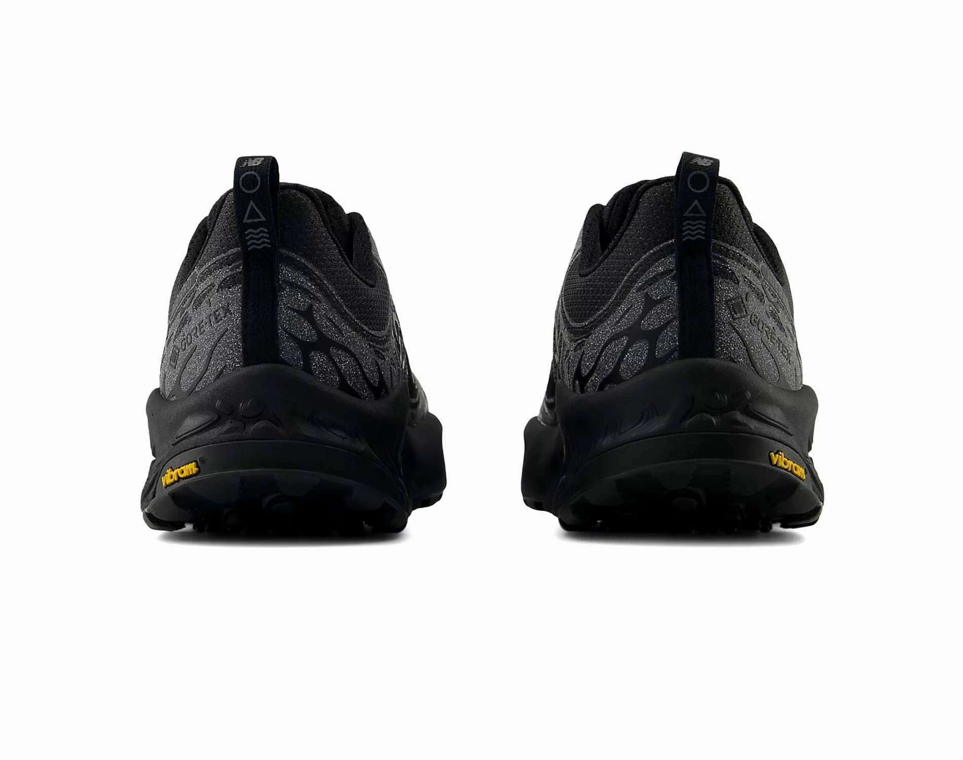 New Balance Hierro V8 GTX Mens Wide Trail Running Shoes Trail Moc Shoe