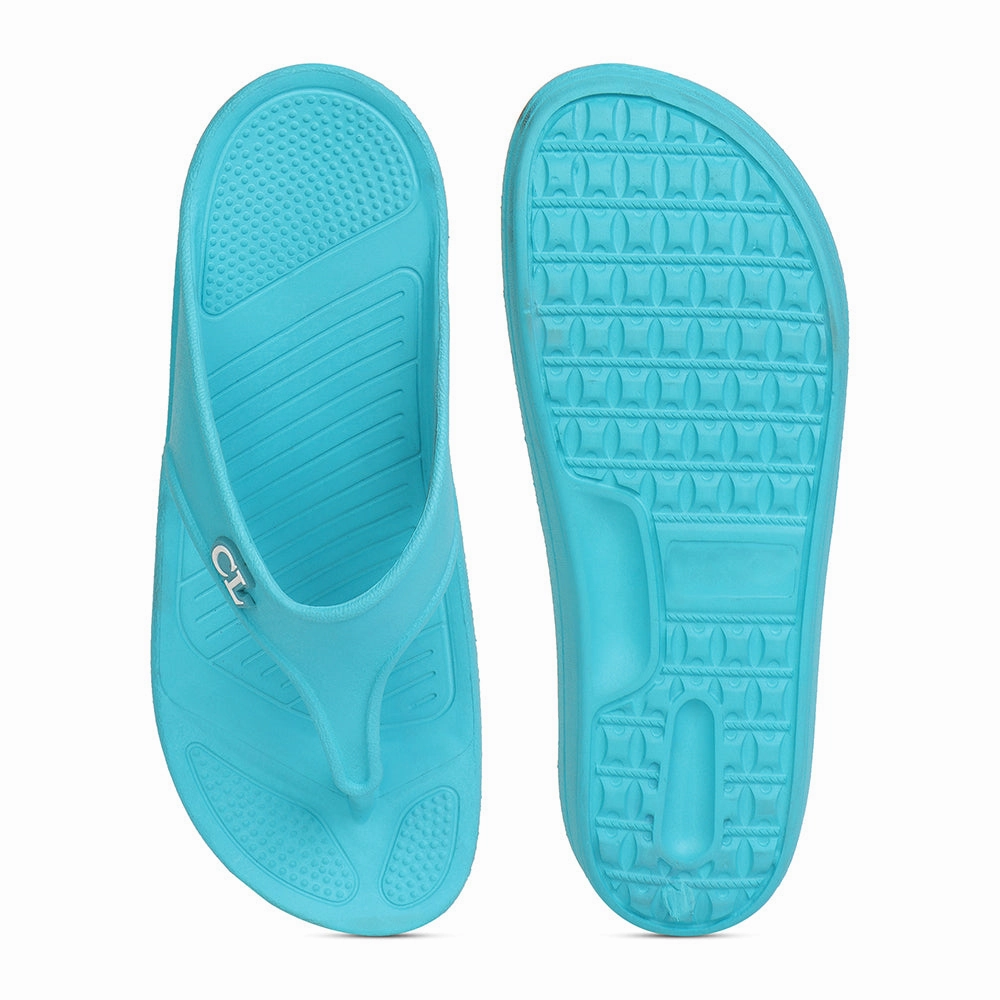 Women Fuchsia Comfortable Wedge Flip Flops Feet In Flip Flops