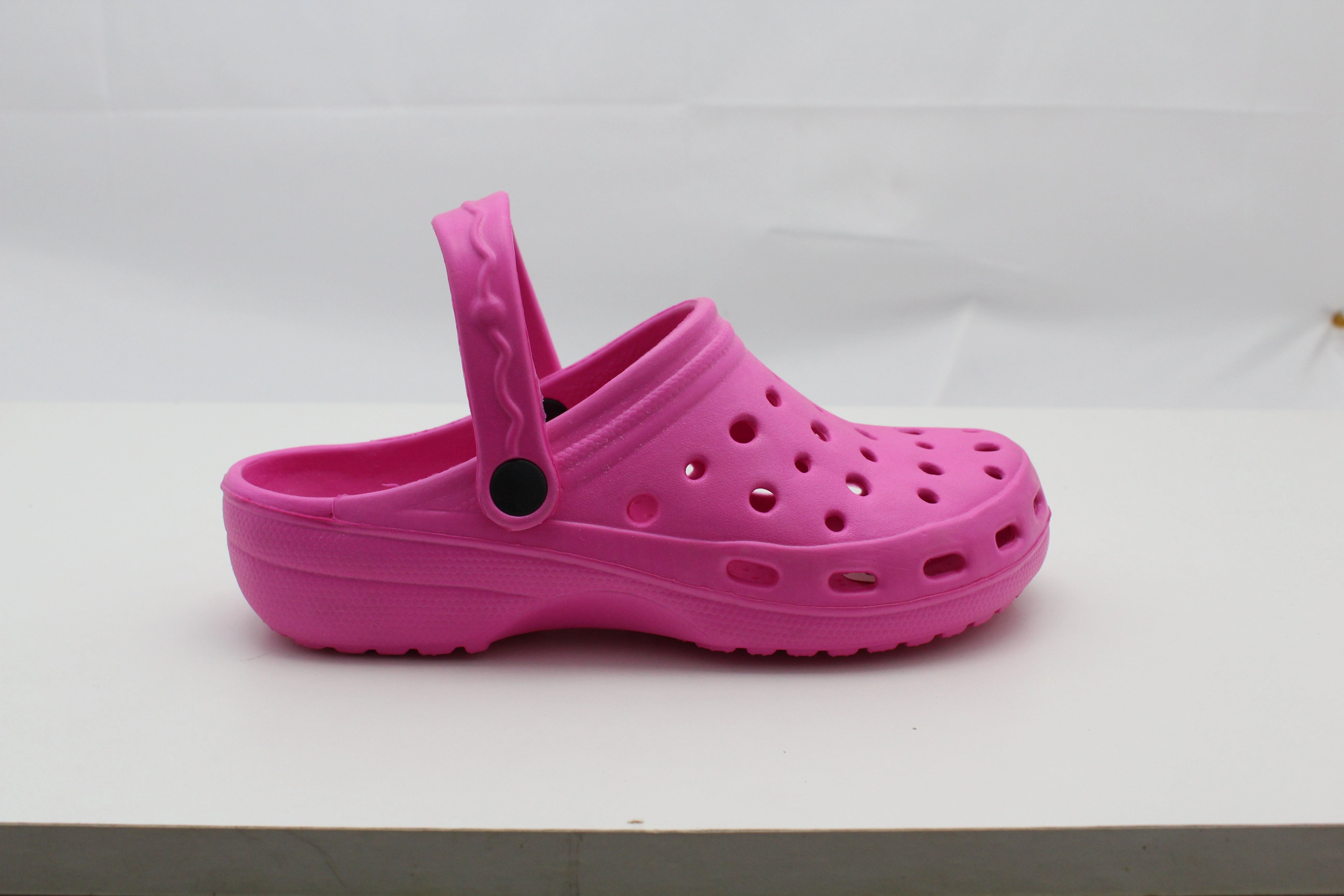 Womens Clogs Lightweight Fuchsia Pink EVA Breathable Beach Summer Sandals Ladies Garden Hospital Shower Pool Shoes Platform Clogs Size 5